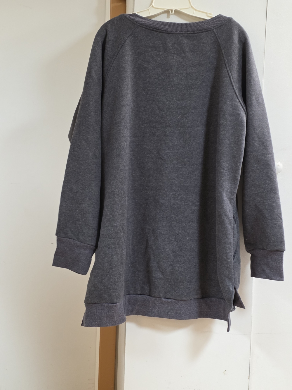 Oversized Sweater - Picture 4 of 5